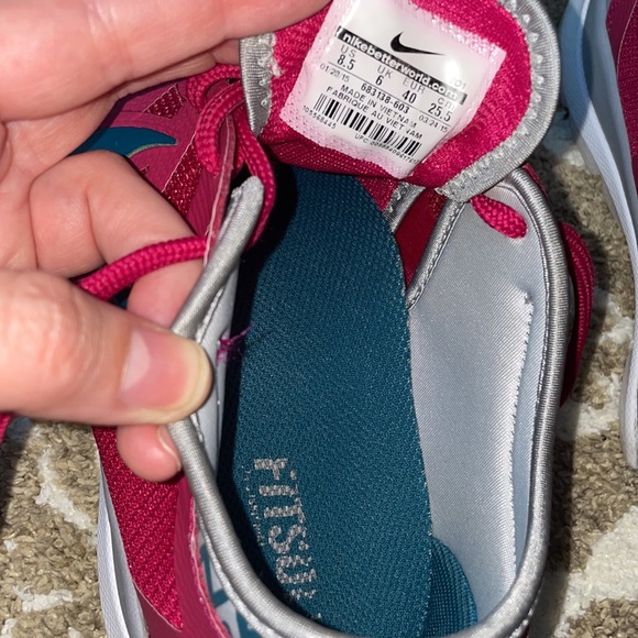 Nike Flex Supreme TR3 Trail Running Shoes - Picture 13 of 14